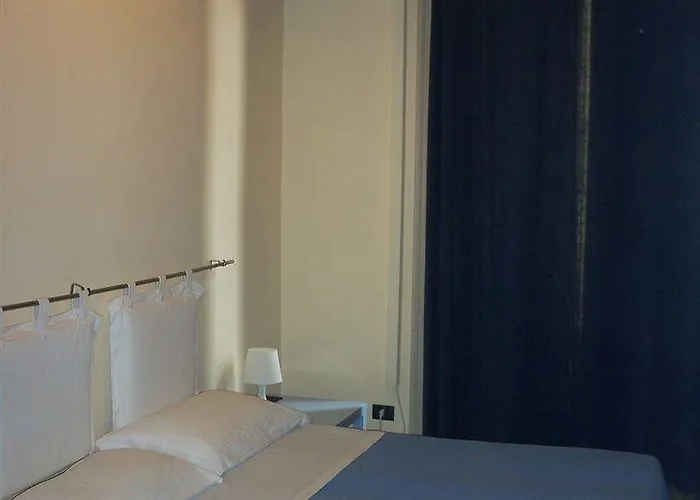 Caravaggio Basic Near Ortigia Bed & Breakfast 4*